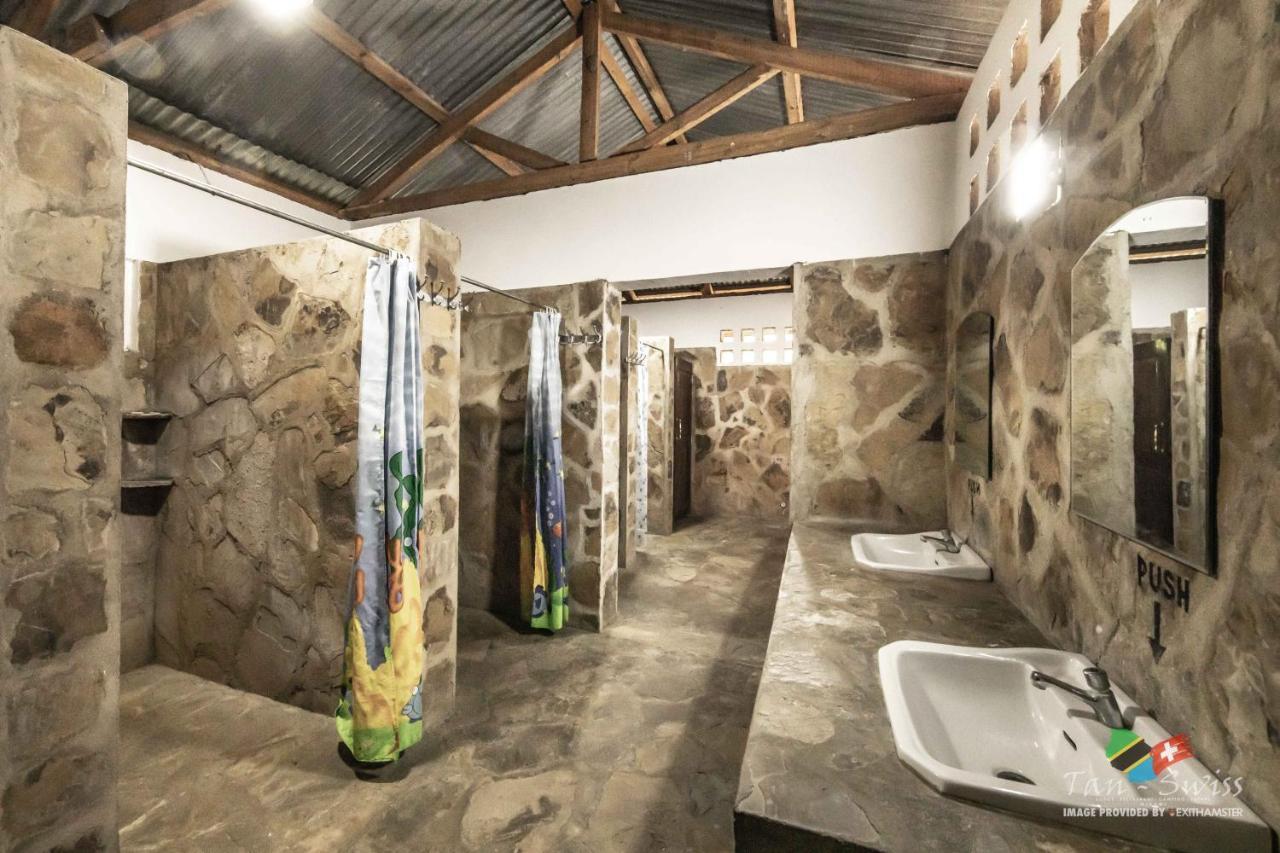 Tan-Swiss Lodge Mikumi Eksteriør bilde